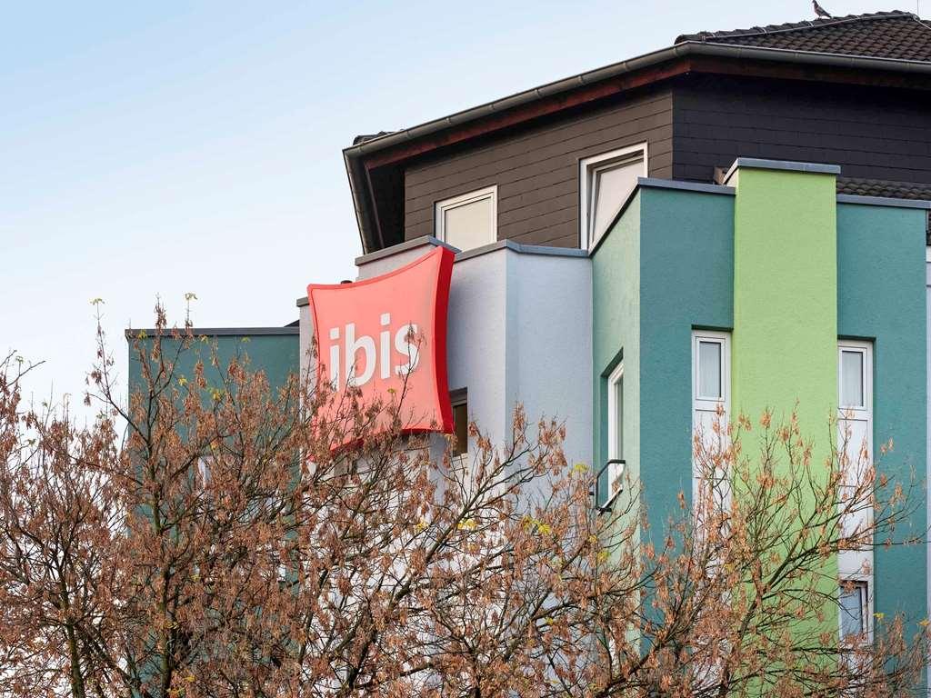 Ibis Hotel 2*